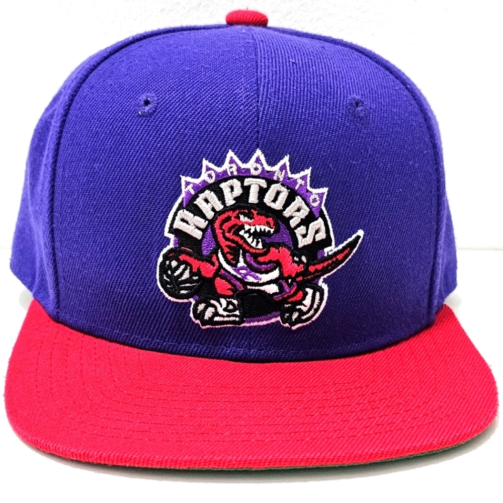 🇨🇦 Mitchell & Ness NBA Toronto Raptors Hat